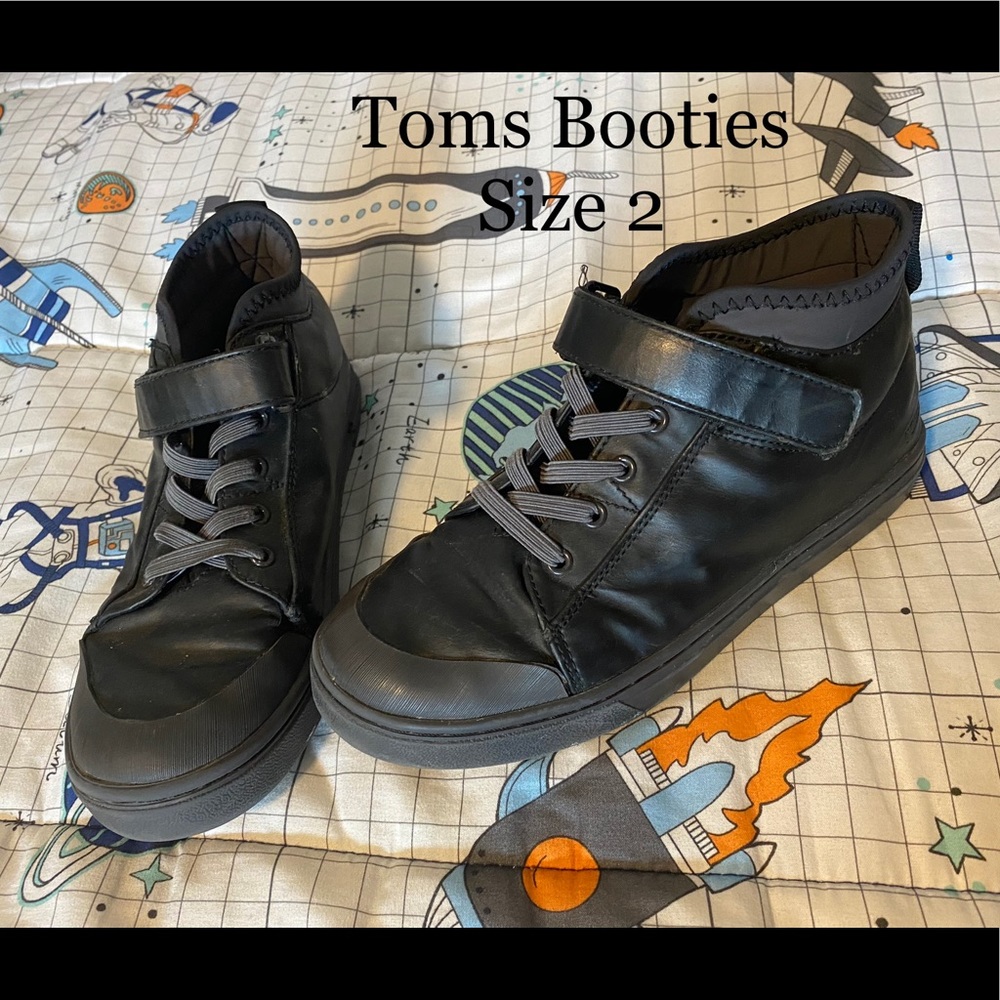 Toms Booties